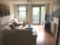 Stunning 2 bed flat in fantastic location ホテル詳細