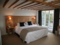 Tewin Bury Farm Hotel ホテル詳細