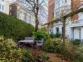 Veeve 2 Bed 2 Bath Garden Flat Stanley Crescent Notting Hill ホテル詳細