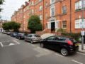 Veeve 4 Bed Apartment Charleville Mansions West Kensington ホテル詳細