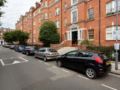 Veeve 4 Bed Apartment Charleville Mansions West Kensington ホテル詳細