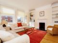 Veeve Flat Rostrevor Road Fulham ホテル詳細