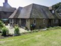 Holiday Home Friston Cottage ホテル詳細