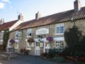 The Fox and Hounds Country Inn ホテル詳細