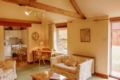 Waingrove Farm Country Cottages ホテル詳細