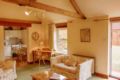 Waingrove Farm Country Cottages ホテル詳細