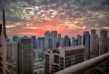 30th Fl. Dubai Marina Apt, w/ Stunning Views ホテル詳細