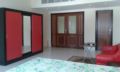 An Elegant Red Motif Shared Apartment ホテル詳細