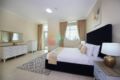 Downtown Luxury Two Bedroom in Al Noujoum Tower ホテル詳細