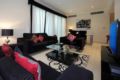 Dubai Marina Heights Three Bedrooms ホテル詳細