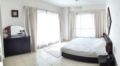 JBR, Shams Residence 2, 2401, 2 beds ホテル詳細