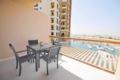 Luxury Studio Apt - Palm Views West - PalmJumeirah ホテル詳細