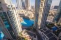 MaisonPrive Holiday Homes - Burj Residences 5 ホテル詳細