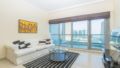 Panoramic Marina view 1 bedroom apartment in Bay Central #18 ホテル詳細