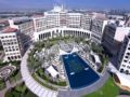 The Ritz-Carlton Abu Dhabi - Grand Canal ホテル詳細