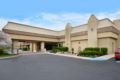 Clarion Hotel and Conference Center Harrisburg West ホテル詳細