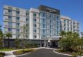 Courtyard Orlando South/John Young Parkway ホテル詳細