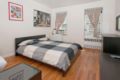 Cozy Studio - Upper East NYC - Min 30 days / 81#2B ホテル詳細