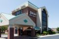 Drury Inn & Suites Kansas City Airport ホテル詳細