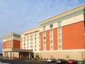 Drury Inn & Suites St. Louis Arnold ホテル詳細