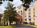 Embassy Suites by Hilton Atlanta Airport ホテル詳細