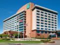 Embassy Suites by Hilton Huntsville Hotel and Spa ホテル詳細