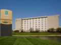 Embassy Suites Chicago Schaumburg Woodfield Hotel ホテル詳細