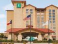 Embassy Suites San Marcos Hotel Spa And Conference Center ホテル詳細