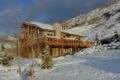 Five-Bedroom Vacation Home Near Cottonwood Canyon ホテル詳細