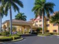 Hawthorn Suites by Wyndham Naples ホテル詳細