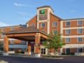 Holiday Inn Express & Suites Farmington Hills - Detroit ホテル詳細