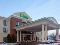 Holiday Inn Express Lordstown Newton Falls Warren ホテル詳細