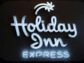 Holiday Inn Express & Suites Norwood ホテル詳細