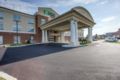 Holiday Inn Express & Suites Lancaster East - Strasburg ホテル詳細