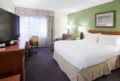 Holiday Inn Hotel And Suites St. Cloud ホテル詳細
