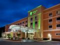 Holiday Inn Hotel & Suites Beaufort at Highway 21 ホテル詳細