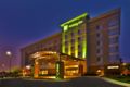 Holiday Inn Hotel & Suites Detroit Metro Airport ホテル詳細