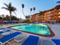 Holiday Inn Hotel & Suites Santa Maria ホテル詳細