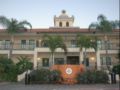 Holiday Inn Hotel & Suites Tampa N - Busch Gardens Area ホテル詳細