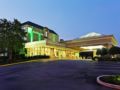 Holiday Inn Knoxville West - Cedar Bluff ホテル詳細