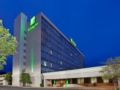 Holiday Inn Wichita East I-35 ホテル詳細