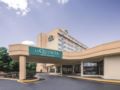 La Quinta Inn & Suites Secaucus Meadowlands ホテル詳細