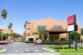 Ramada by Wyndham Kissimmee Downtown Hotel ホテル詳細