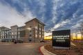 TownePlace Suites Austin North/Tech Ridge ホテル詳細