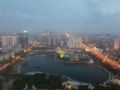 Amazing Lake & City-view 3-Bedroom Apartment ホテル詳細