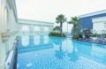 BEAUTIFUL 1BR Hometel with ROOFTOP Pool (o.0) ホテル詳細