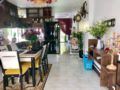 Full villa - 3 bed rooms w Pool, kitchen, garden, ホテル詳細