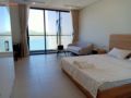 Highfloor Luxury Scenia Bay apartment with Seaview ホテル詳細