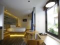 John Boutique Villa Studio Apartment 2 ホテル詳細