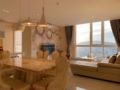 Luxury 3 bedrooms/ 140m2 seaview apartment ホテル詳細